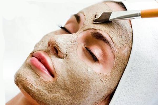 Mặt Nạ Sữa Ong Chúa Và Bột Yến Mạch Có Thực Sự Tốt?